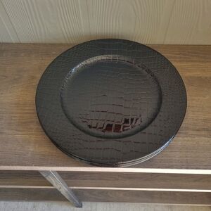 Black Charger Plates